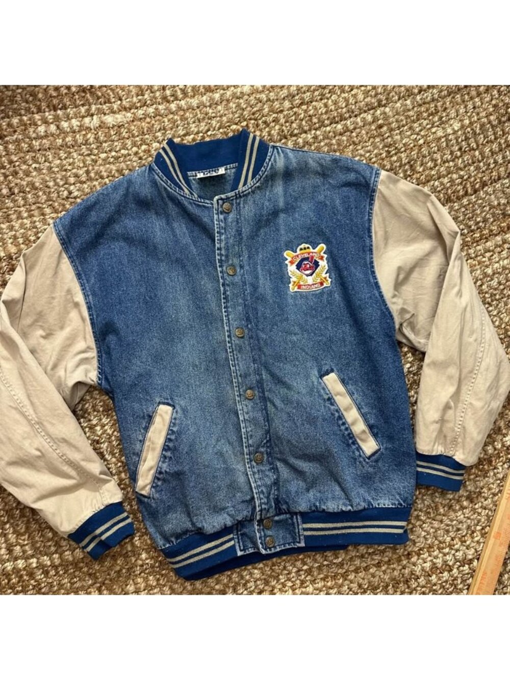 Vintage Lee Cleveland Indians Denim Varsity Jacket Patch Snap Button Denim Tan S
